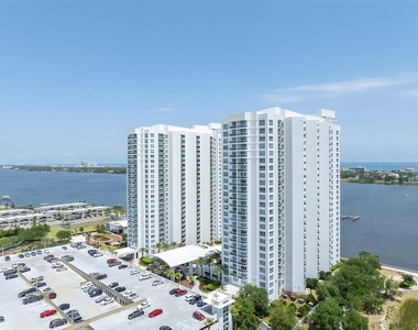 241 Riverside Drive - Photo Thumbnail 57