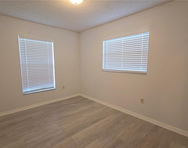 652 W Minnesota Avenue - Photo Thumbnail 12