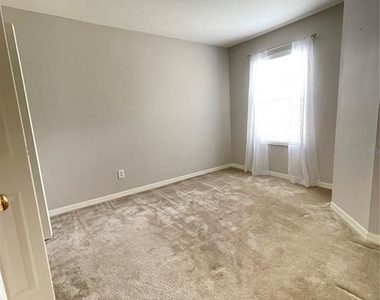 17535 Stinchar Drive - Photo Thumbnail 15