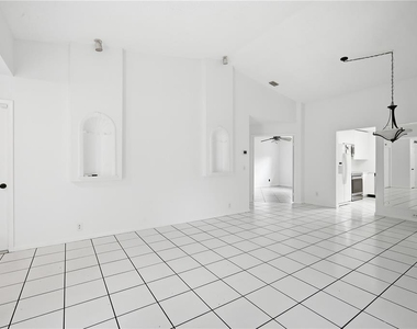 24724 Silversmith Drive - Photo Thumbnail 11