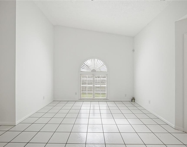 24724 Silversmith Drive - Photo Thumbnail 9