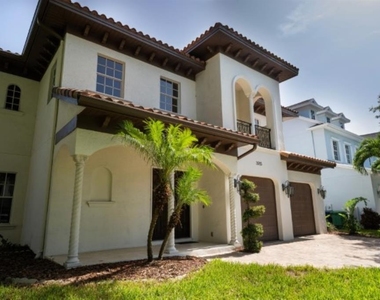 3915 W Kensington Avenue - Photo Thumbnail 3