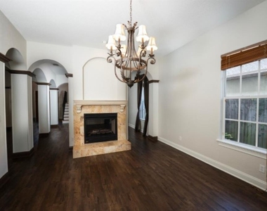 3915 W Kensington Avenue - Photo Thumbnail 12