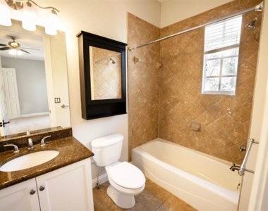 3915 W Kensington Avenue - Photo Thumbnail 34