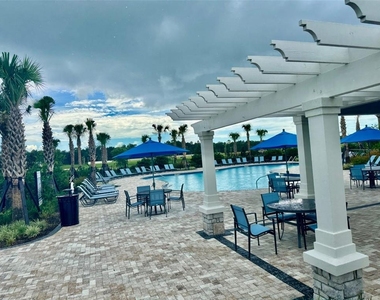 13490 Tropical Breeze Way - Photo Thumbnail 11