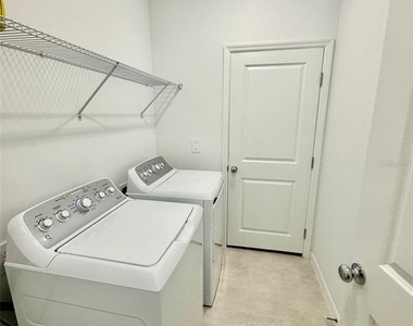 13490 Tropical Breeze Way - Photo Thumbnail 9