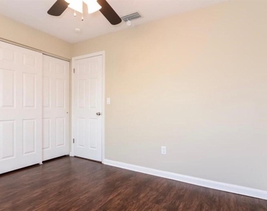 3428 Se 4th Place - Photo Thumbnail 7