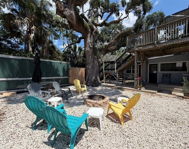 101 W Lemon Street - Photo Thumbnail 12