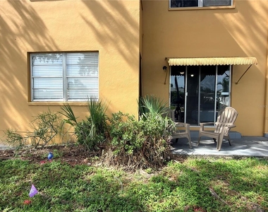 439 S Paula Drive - Photo Thumbnail 14
