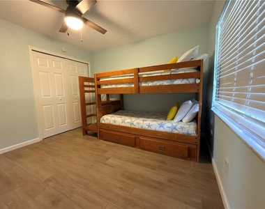 439 S Paula Drive - Photo Thumbnail 12