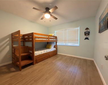 439 S Paula Drive - Photo Thumbnail 11
