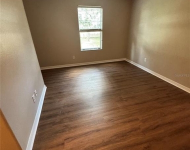 10625 Shady Falls Court - Photo Thumbnail 6