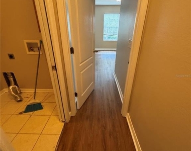 10625 Shady Falls Court - Photo Thumbnail 7