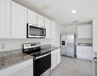 4568 Sand Dollar Way - Photo Thumbnail 5