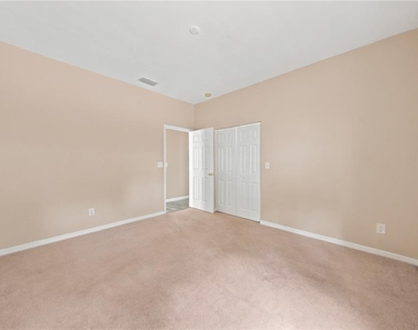2318 W Cherry Street - Photo Thumbnail 21