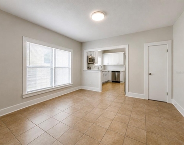 103 W Emma Street - Photo Thumbnail 2