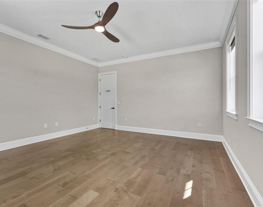 481 W Davis Boulevard - Photo Thumbnail 38