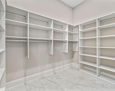 481 W Davis Boulevard - Photo Thumbnail 22