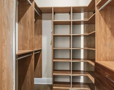 481 W Davis Boulevard - Photo Thumbnail 31