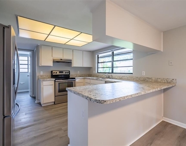 918 Benninger Drive - Photo Thumbnail 4