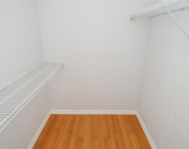10200 Gandy Boulevard N - Photo Thumbnail 35