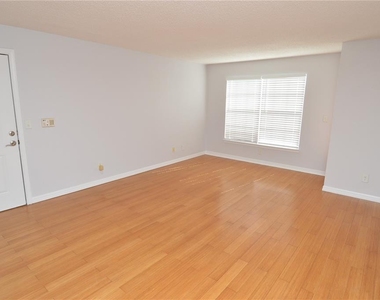 10200 Gandy Boulevard N - Photo Thumbnail 16