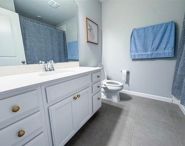 10703 Verawood Drive - Photo Thumbnail 16