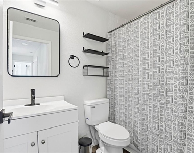 5916 Lake Front Drive - Photo Thumbnail 18