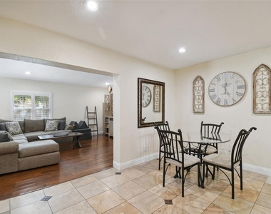4802 W Longfellow Avenue - Photo Thumbnail 18