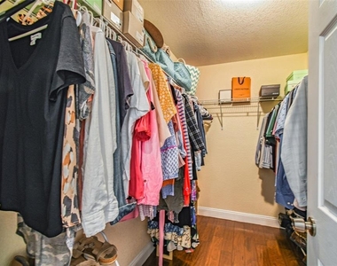 4802 W Longfellow Avenue - Photo Thumbnail 35