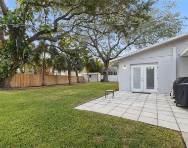 4802 W Longfellow Avenue - Photo Thumbnail 51