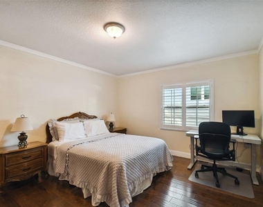 4802 W Longfellow Avenue - Photo Thumbnail 21