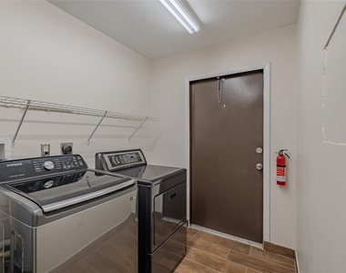 501 Bryan Road - Photo Thumbnail 14