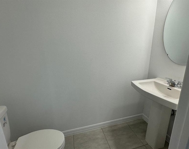 3579 Mayfair Street - Photo Thumbnail 8
