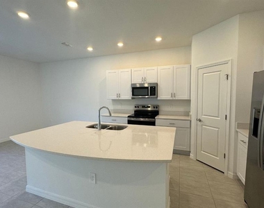 3579 Mayfair Street - Photo Thumbnail 1