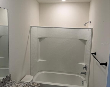397 Feltrim Reserve Boulevard - Photo Thumbnail 12