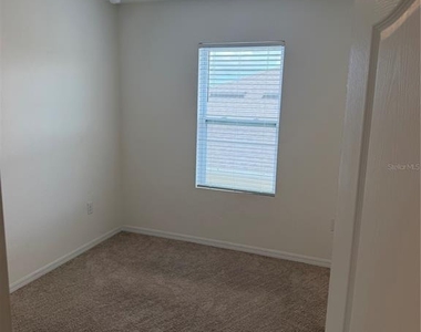 397 Feltrim Reserve Boulevard - Photo Thumbnail 14