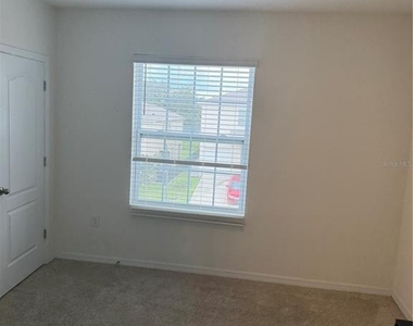 397 Feltrim Reserve Boulevard - Photo Thumbnail 13