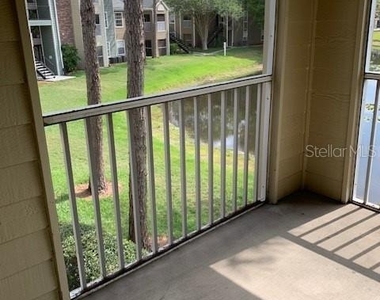 5028 Park Central Drive - Photo Thumbnail 2