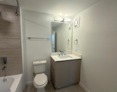 5563 Millenia Park Boulevard - Photo Thumbnail 13