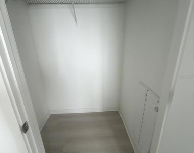 5563 Millenia Park Boulevard - Photo Thumbnail 7