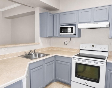 3701 Castle Pines Lane - Photo Thumbnail 10