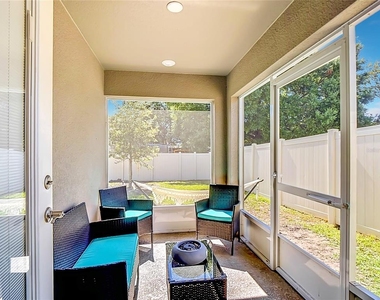 609 Ambleside Drive - Photo Thumbnail 34