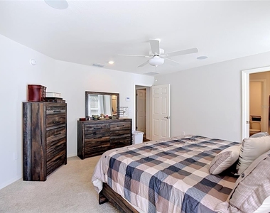 609 Ambleside Drive - Photo Thumbnail 26
