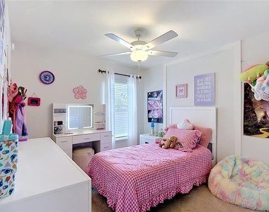 609 Ambleside Drive - Photo Thumbnail 20