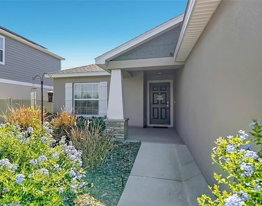 609 Ambleside Drive - Photo Thumbnail 2