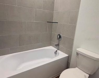 5117 Marlberry Court - Photo Thumbnail 13