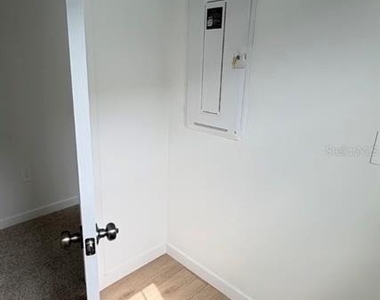 5117 Marlberry Court - Photo Thumbnail 15