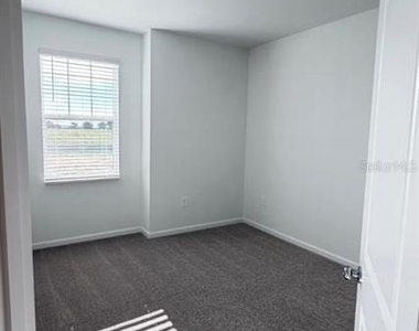 3228 Namaste Drive - Photo Thumbnail 24