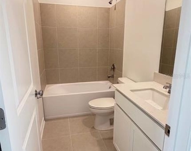 3228 Namaste Drive - Photo Thumbnail 14